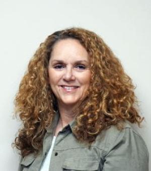 Jennifer Eramo headshot